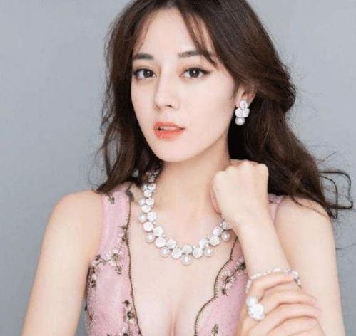 朱丹丹最新爆料视频播放,揭秘娱乐圈惊人内幕!  第3张 朱丹丹最新爆料视频播放,揭秘娱乐圈惊人内幕!  第3张