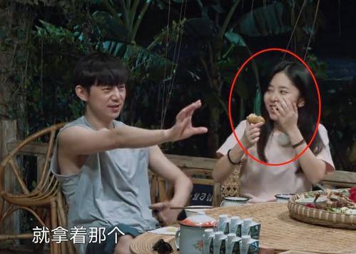 最新吃瓜爆料直播卖衣服,吃瓜爆料中,网红服饰热销全解析  第2张 最新吃瓜爆料直播卖衣服,吃瓜爆料中,网红服饰热销全解析  第2张