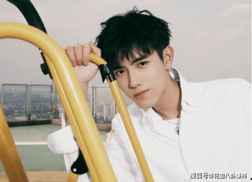 陈飞宇爆料爸妈视频,爸妈温馨视频幕后故事  第2张 陈飞宇爆料爸妈视频,爸妈温馨视频幕后故事  第2张