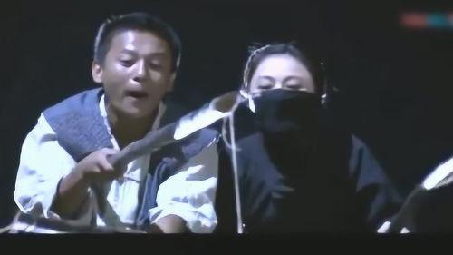 二爷爆料抽烟视频播放,揭秘明星私生活瞬间  第3张 二爷爆料抽烟视频播放,揭秘明星私生活瞬间  第3张