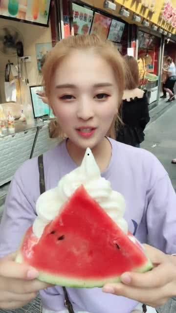 吃瓜网红姐弟是谁啊,他们的身份之谜  第2张 吃瓜网红姐弟是谁啊,他们的身份之谜  第2张