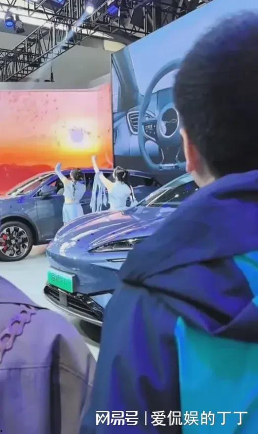 比亚迪吃瓜爆料事件视频,揭秘背后真相与争议  第2张 比亚迪吃瓜爆料事件视频,揭秘背后真相与争议  第2张