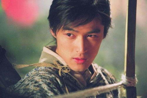 女子爆料胡歌事件视频,真相与争议的交织  第2张 女子爆料胡歌事件视频,真相与争议的交织  第2张