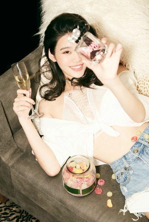 吃瓜娱乐圈奚梦瑶是谁啊,娱乐圈的时尚宠儿与话题女王  第2张 吃瓜娱乐圈奚梦瑶是谁啊,娱乐圈的时尚宠儿与话题女王  第2张