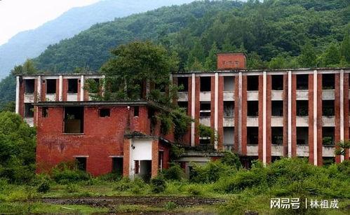 成都军工厂爆料视频最新,揭秘神秘军事项目进展  第2张 成都军工厂爆料视频最新,揭秘神秘军事项目进展  第2张