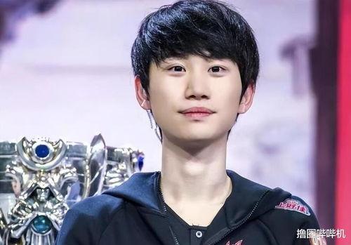 韩服doinb最新爆料,揭秘LPL战队最新动态与战术布局  第3张 韩服doinb最新爆料,揭秘LPL战队最新动态与战术布局  第3张