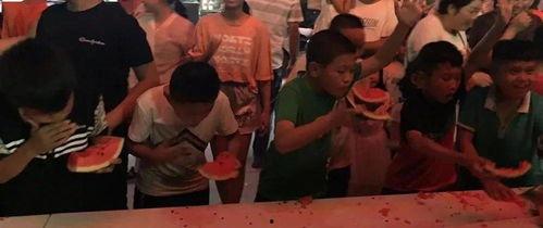 网红吃瓜群众图片真实  第2张 网红吃瓜群众图片真实  第2张